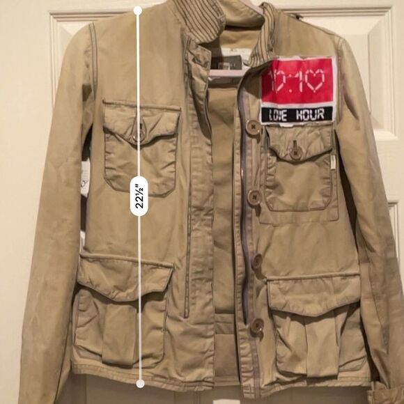 Marilyn Monroe Selfie reworked up-cycled Hollister beige shirt jacket Sz S - Picture 13 of 15